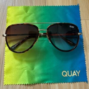 Quay all in mini sunglasses